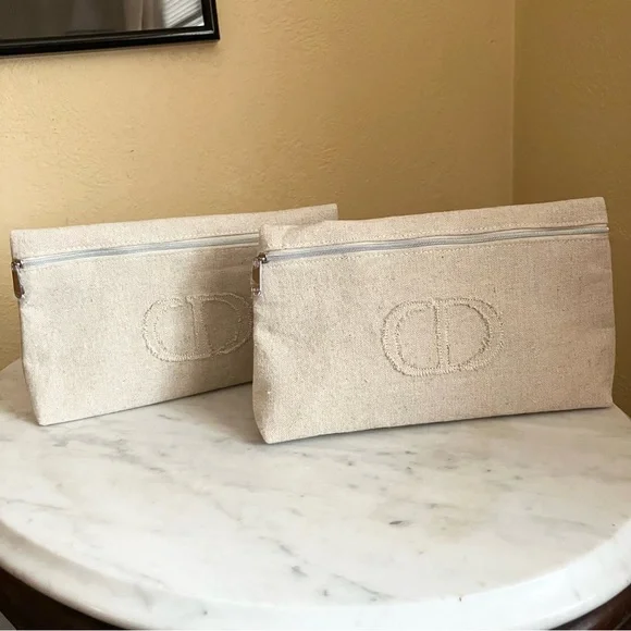 New DIOR Pouches - Picture 9 of 9